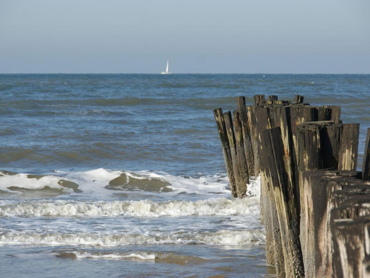 Romantic Holiday Home In Schoorl Near The Sea Eksteriør bilde
